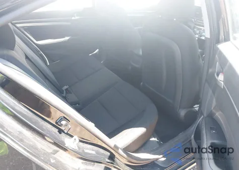 2019 Hyundai Elantra Sel z USA, uszkodzony, nr VIN 5NPD84LF8KH415140